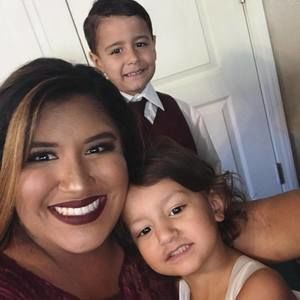 Meet your Posher, Chanel